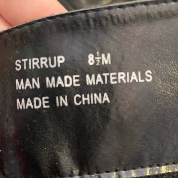 Leather, heeled boots. - Picture 4 of 4